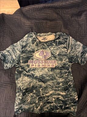 Mossy Oak Blue Ocean Wave Fishing Tee